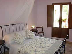 Amorino Bedroom
